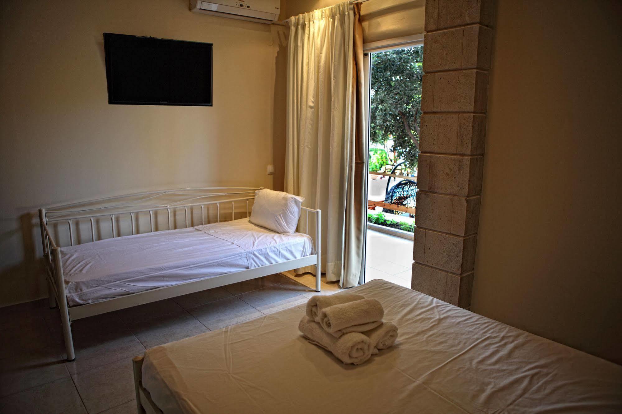Niriides Beach Hotel Ρέθυμνο Εξωτερικό φωτογραφία